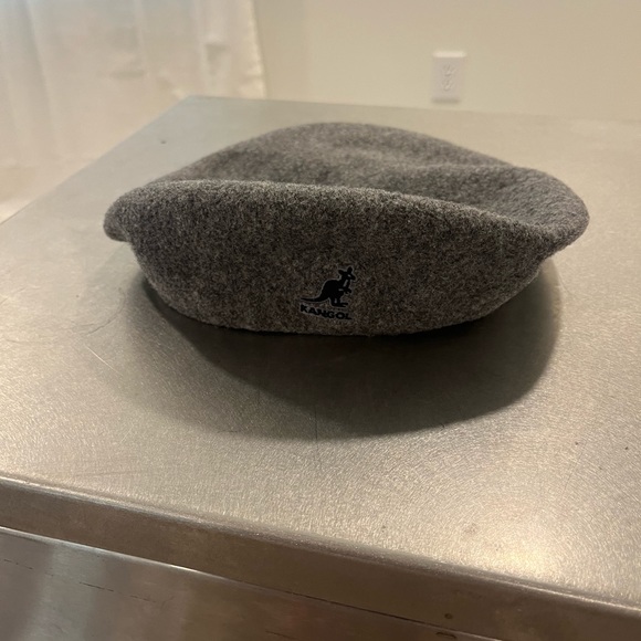 Men’s 504 Kangol Grey Wool Newsboy Hat - Picture 2 of 4